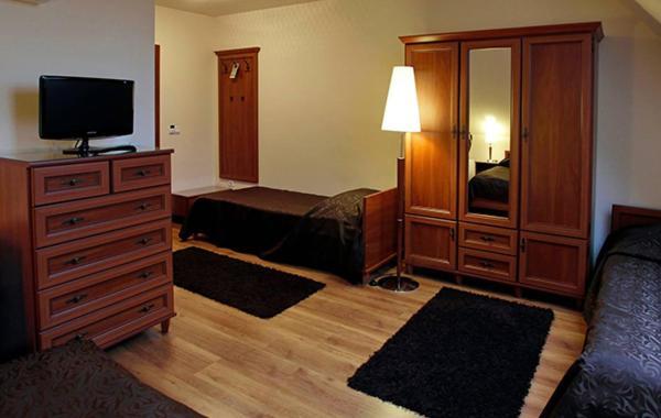 Brill Hotel Бекешчаба Экстерьер фото